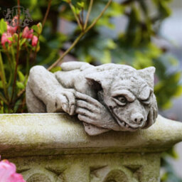 Burgess Peeping Gremlin Stone Statue Outdoor Garden Gargoyle Ornament Gothic Grotesque - thumbnail 4