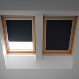 Luxtra (Dhr) Grey Blackout Roller Blind For Velux Roof Window Sk06 With Silver Side Rails - thumbnail 6