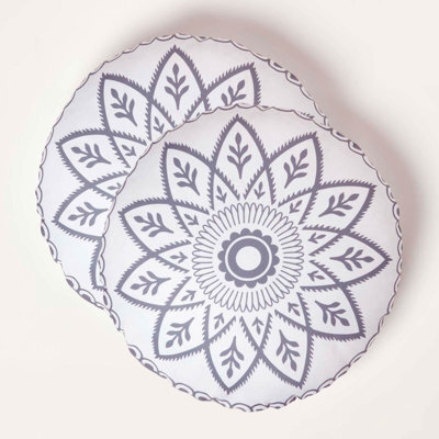 Homescapes Luxury Outdoor Cushions 2 Set Round, Waterproof Filled Cushion, Soft-Touch, Henna Grey For Garden And Indoors, 40X40 Cm - image 1