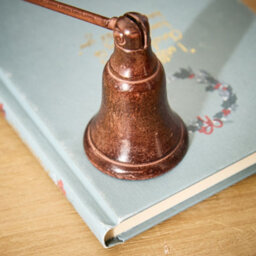 Dibor Vintage Style Antique Brown Cast Iron Candle Snuffer - thumbnail 5