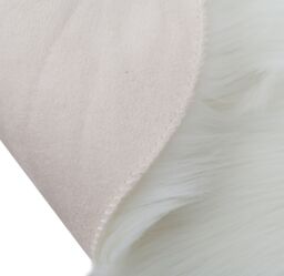 GoodHome Hegoa White Faux Fur Effect Small Rug, (L)90Cm X (W)60Cm - thumbnail 3