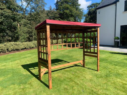 Charles Taylor Trading Large Universal Shelter - Redwood - L92 X W225 X H194 - Burgundy - thumbnail 1