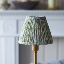 Luminosa Lighting Luminosa Burley Rechargeable Brushed Aged Brass Plate Table Lamp With Herb Garden Green Fabric Leaf Shade 16Cm Integrated Led - thumbnail 4