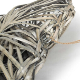 Red Hamper H182 Wicker Small Heart Wreath Grey Wash Finish - thumbnail 2
