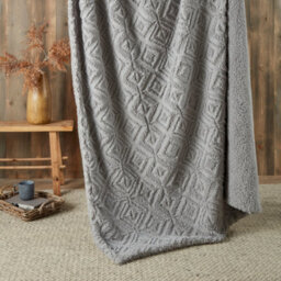 Fusion Geo Fleece Grey Super Soft Fleece & Sherpa Throw