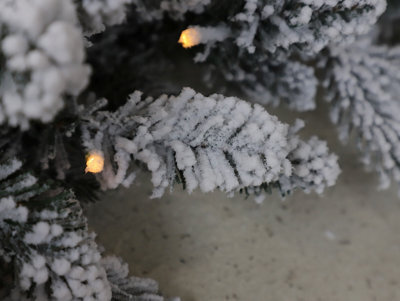 Outdoor Living (NW) Ltd 270Cm Premium Mixed Branch Pre-Lit Snow Filled Christmas Garland - With Timer - image 1