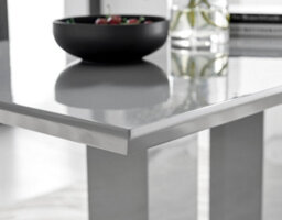 Furniturebox Uk Imperia 4 Grey Dining Table And 4 Grey Pesaro Black Leg Chairs - thumbnail 4