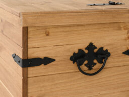 Seconique Corona Storage Ottoman Chest In Distressed Waxed Pine Finish - thumbnail 8