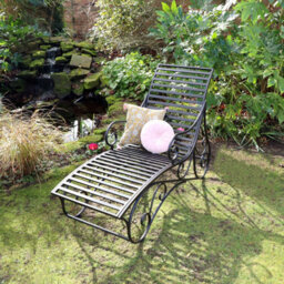 Melody Maison Ornate Black & Gold Metal Garden Sun Lounger 100Cm X 60Cm - thumbnail 2
