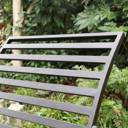 Melody Maison Ornate Black & Gold Metal Garden Sun Lounger 100Cm X 60Cm - thumbnail 5