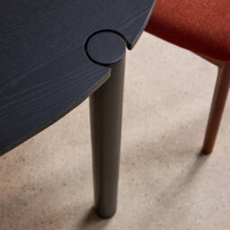 Sweeek - Oval Rubberwood Dining Table 180Cm Seats 6 Black - Constance - thumbnail 7