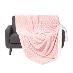 Homescapes Blush Pink Geometric Triangle Velvet Throw, 160 X 200 Cm