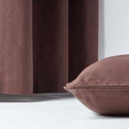 Homescapes Cotton Plain Chocolate Rectangular Cushion Cover, 30 X 50 Cm - thumbnail 5