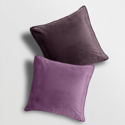 Velosso Premium Quality Velvet Sofa Cushion, Soft-Touch Zip Closure, Machine Washable Decorative Throw Cushion - Aubergine