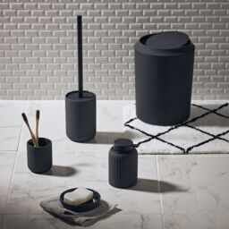 GoodHome Rawa Matt Black Ribbed Effect Ceramic Tumbler - thumbnail 3