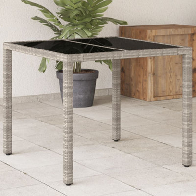 Berkfield Garden Table With Glass Top Light Grey 90X90X75 Cm Poly Rattan - image 1