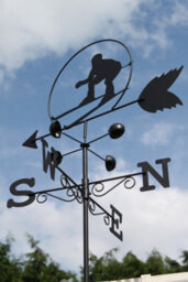 Garden Market Place Weathervane- Skier Steel Weathervane With Ground Spike And Wall Fixing. - thumbnail 4