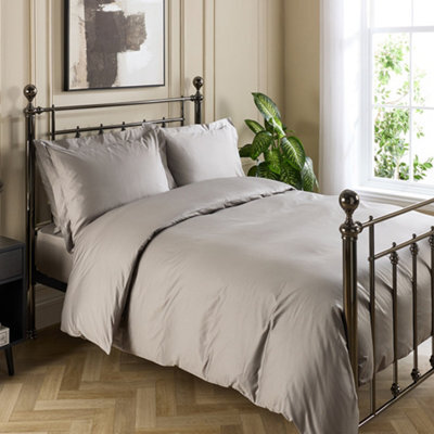 Hotel Pure Luxury 5 Star Duvet Cover Set