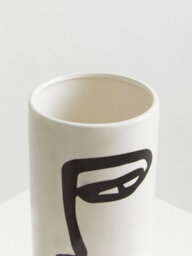 Orsina Robust Ceramic Large Black And White Face Vase, Minimalist Ceramic Flower Vase, Sleek Vase For Flowers - thumbnail 5