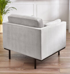 Furniturebox Uk Set Of 6 Milan White High Back Soft Touch Diamond Pattern Faux Leather Metal Leg Dining Chairs - thumbnail 3