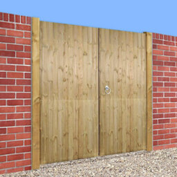 "Burbage Iron Craft Carlo Double Driveway Timber Gate 1800mm Wide (71"") X 1800mm High (71"") Pressure Treated & Tanalised"