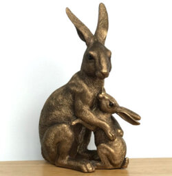 "Animal Crackers Large (25.5Cm /10"" High) Bronze Effect Sitting Hare With Baby Figurine From The Leonardo Reflections Bronzed Range, Gift Boxed." - thumbnail 5