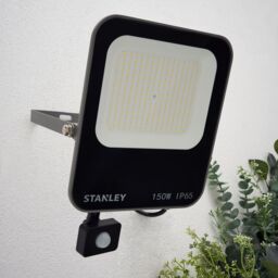 Stanley Ik10 Black Mains-Powered Cool Daylight Outdoor Led Pir Floodlight 16500Lm - thumbnail 2