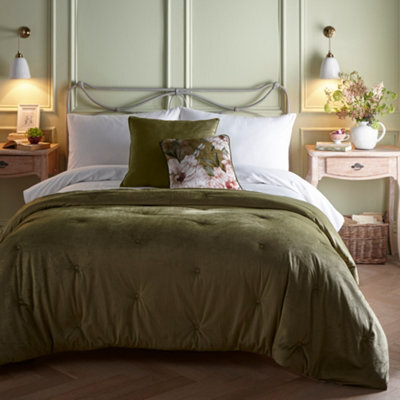 Appletree Austell Olive Green Super Soft Velvet Bedspread - image 1