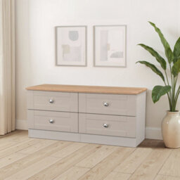 Sussex Ready Assembled Matt Beige & Oak 4 Drawer Wide Chest (H)502mm (W)1117mm (D)414mm