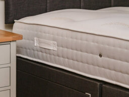 Divan Base Direct Cashmere Wool 1000 Pocket Sprung Divan Bed Set 2Ft6 Small Single 2 Drawers Side - Naples Slate - thumbnail 2