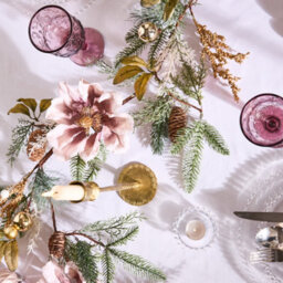 Dibor Magnolia Blush Xmas Table Decoration Christmas Garland 1.8M - thumbnail 3