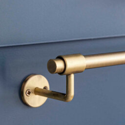 Garden Trading Novello Antique Brass Bathroom Toilet Roll Holder Wall Mounted Metal Iron Gold - thumbnail 3