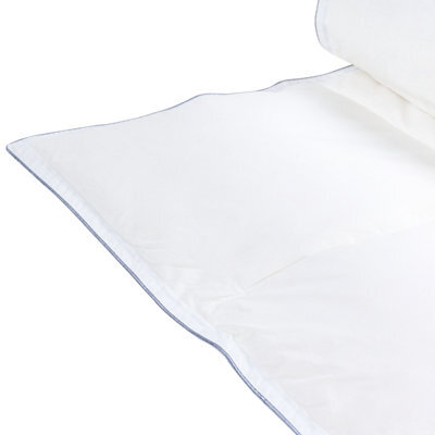 Beliani Duvet Duck Down 6 Tog Light Warm Krivan 220 X 240 Cm - image 1