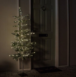 Samuel Alexander 5Ft (1.5M) Light Up Christmas Pine Needle Tree With 220 Warm White Leds And Metal Stand - thumbnail 9