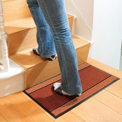 Jml - Magic Carpet Small Terracotta Easily Soaks Up Water, Moisture, Mud And Dirt - image 1