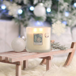 Heart and Home Christmas Twin Wick Soy Candle - Snowflake Sparkle Fragrance - 40 Hours Burn - thumbnail 2