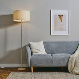 Valuelights Triston Single Stem Natural Light Wood Floor Lamp With Beige Drum Shade - thumbnail 2
