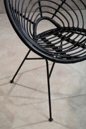 Orsina Natural Rattan Black Round Chair With Black Metal Legs, Rattan Dining Chair, Robust Rattan Lounge Chair - thumbnail 4