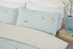 Rapport Daisy Duck Egg Duvet Cover Set Flower Themed King Bedding Set - thumbnail 2