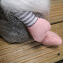 Samuel Alexander 46Cm Plush Christmas Bearded Gonk With Pink & Silver Sequined Hat Christmas Decoration - thumbnail 5