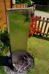 Primrose Vertical Stainless Steel Outdoor Water Feature Wall With Plastic Reservoir 130Cm - thumbnail 2