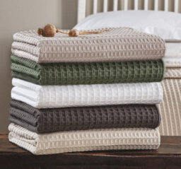 Allure Bath Fashions Hotel Waffle Throw Blanket - Khaki, 175 X 225Cm - thumbnail 3