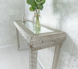 Downton Interiors Silver Embossed Metal Mirrored Glass Console Table - thumbnail 5