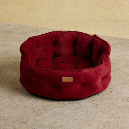 Joules Chesterfield Burgundy Large Dog Bed - thumbnail 2