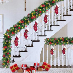 9Ft Christmas Garland With Pinecone Led Lights - thumbnail 2
