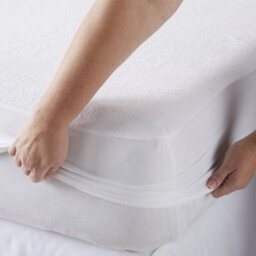 Aspire Homeware Waterproof Fitted Mattress Protector, 30Cm Deep Fit, Double 135X190Cm - thumbnail 2