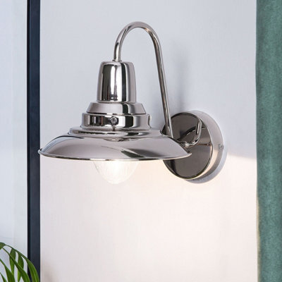 Beliani Silver Metal Wall Lamp - Vintage Curved Iron Sconce, Gloss Finish, Compact W20 X D20 X H21Cm - image 1
