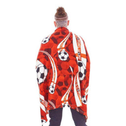 Public Dealz Fleece Blanket Red/white/black (150Cm X 100Cm) - thumbnail 4