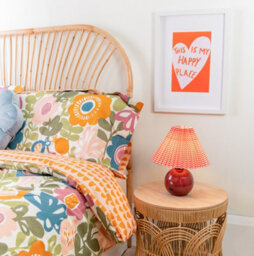 Valuelights Burgundy Gingham Touch Button Rechargeable Table Lamp - thumbnail 3