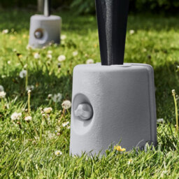 Vonhaus Gazebo Weights Set, 4 Pole Anchor Leg Weights For Gazebos, Marquees & Stalls, Weather Resistant, Fill With Sand Or Water - thumbnail 2